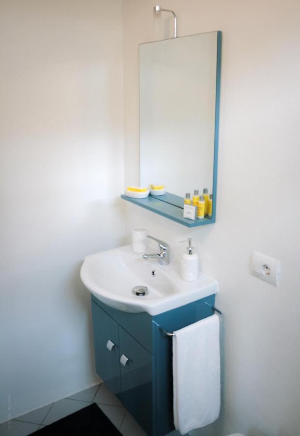 Le Stanze Di Alicam Bed & Breakfast Arona Exterior photo